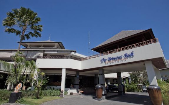 exterior di The Breezes Bali Resort and Spa