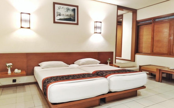 Guest Room di The Cipaku Garden Hotel