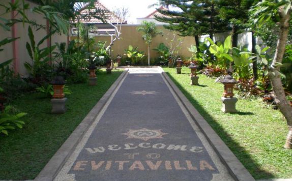 garden di The Evita Villa