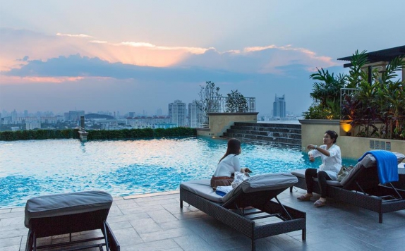 The Grand Fourwings Convention