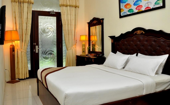 guest room di The Grand Palace Malang