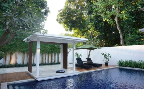 Swimming Pool di The Kharma Villas Yogyakarta