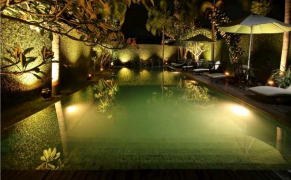 Swimming Pool di The Pade Hotel