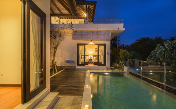 Swimming Pool di The Reika Villas by Nagisa Bali