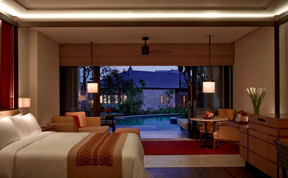 The Sawangan Junior Suite Lagoon Access di The Ritz Carlton Bali