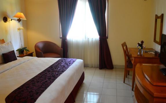 Guest Room di The Royale Krakatau Hotel