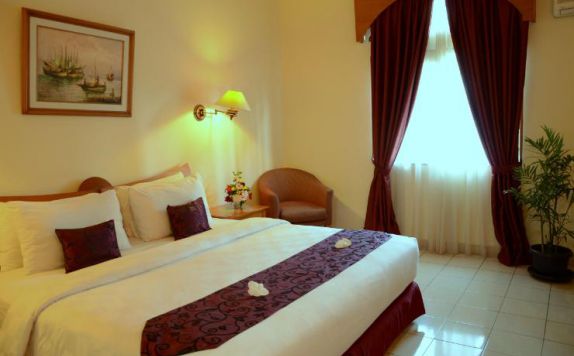 Guest Room di The Royale Krakatau Hotel