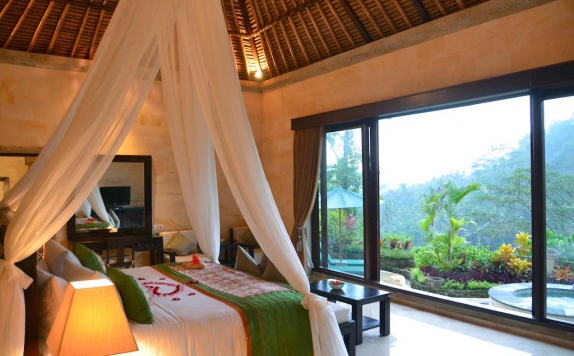 Guest Room di The Royal Pita Maha Resort