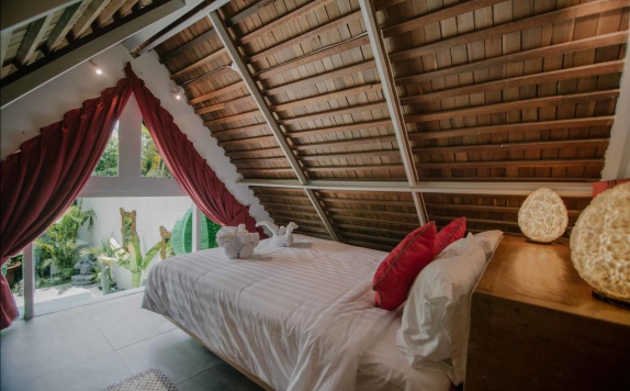 Tampilan Bedroom Hotel di The Secret Jungle Villas