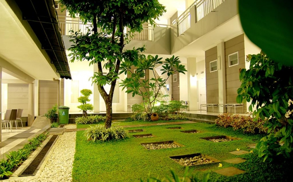 Rooftop Taman di The Sriwijaya Hotel