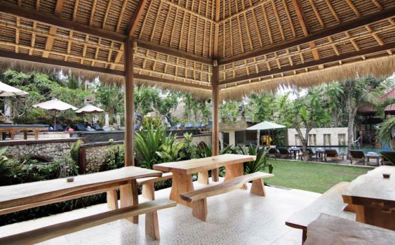 Living Area di The Tanis Villas & Lembongan Express