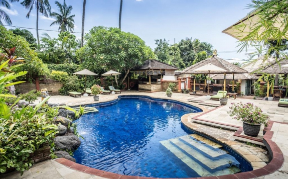 Swimming Pool di The Watergarden Hotel