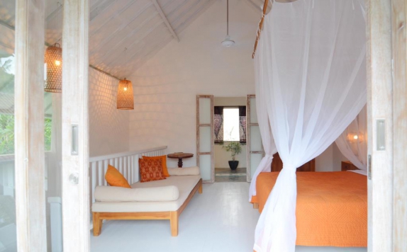Tampilan Bedroom Hotel di The White Villas Ubud