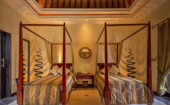 Tampilan Bedroom Hotel di The Ylang Ylang