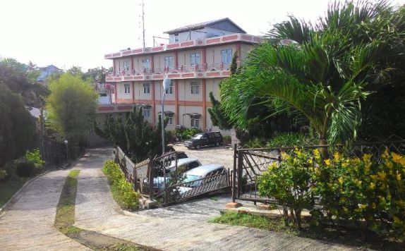 Eksterior Hotel di Tiara Surya Bontang