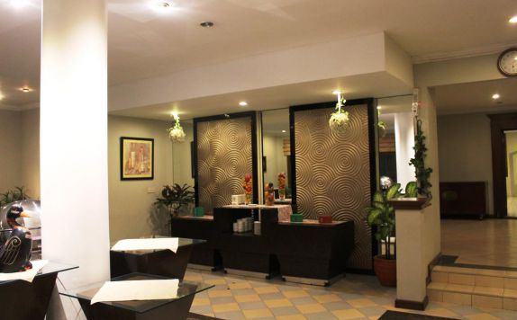 Tampilan Interior Hotel di Tirta Sanita Spa Resort