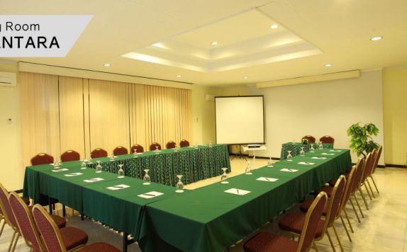 Meeting Room di Gadjah Mada University Club Hotel & Convention
