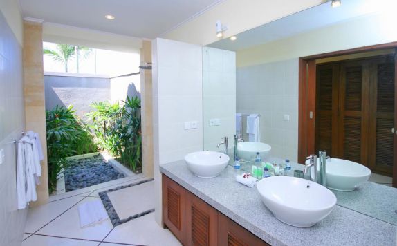 Bathroom di Villa Alam