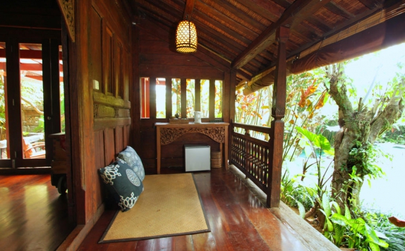 Tampilan Teras Hotel di Villa Arya Ubud ( Adiwana Arya Residence )