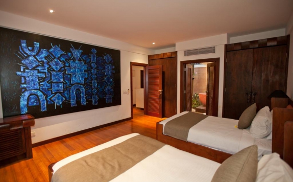 Tampilan Bedroom Hotel di Villa Casis