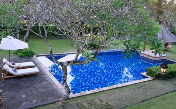 swimming pool di Villa Hanani