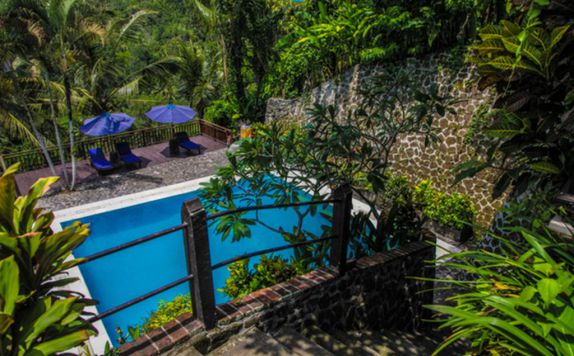 swimming pool di Villa Indah Ubud
