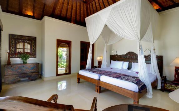 guest room twin bed di Villa Kedidi