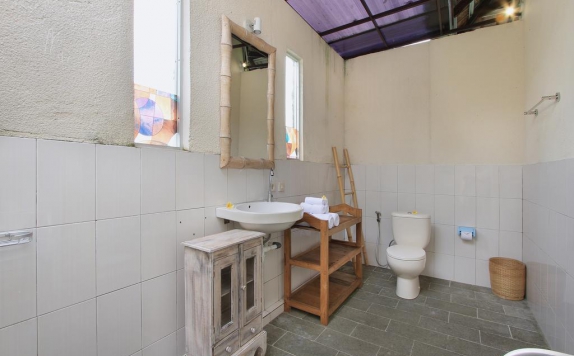 Bathroom di Villa Kishi Kishi