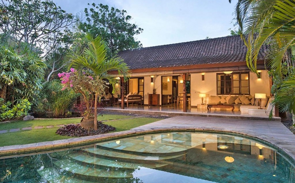 Swimming Pool di Villa Kubu Bali