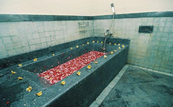 Bathtub di Villa Rumah Badung