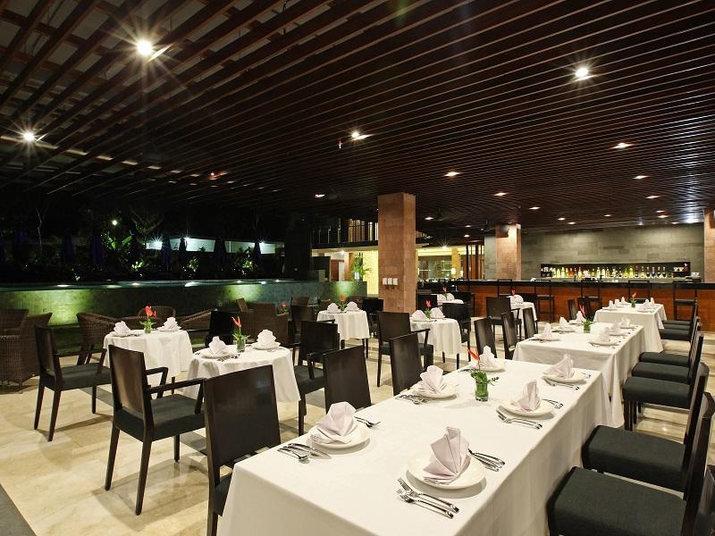 Restoran di Watermark Hotel & Spa Bali