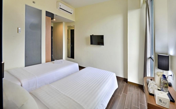 Guest Room di Whiz Prime Hotel Khatib Sulaiman Padang