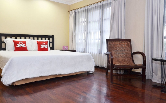 Bedroom di ZEN Premium Singgasana Gunungsari