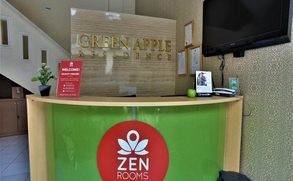 Recepsionist di ZEN Rooms Kampung Bali Tanah Abang (ZEN Rooms Green Apple)
