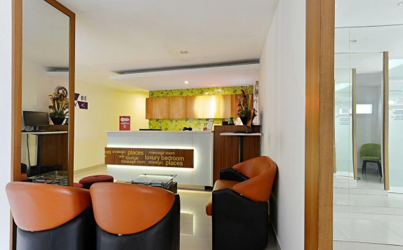 Lobby di ZEN Rooms Tangerang Aeropolis